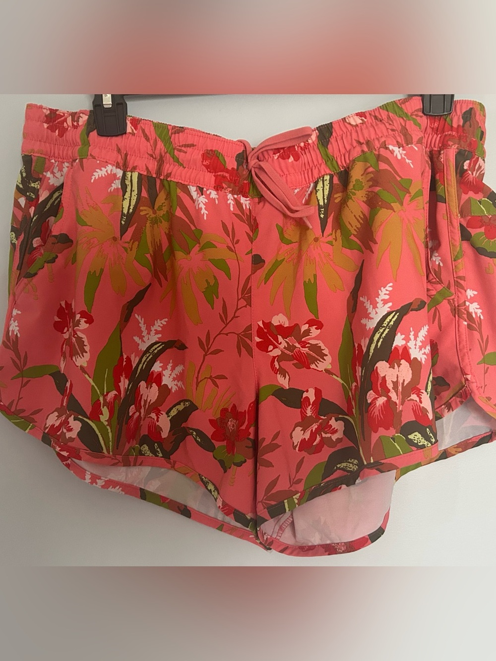 Columbia Coral Floral Athletic Shorts